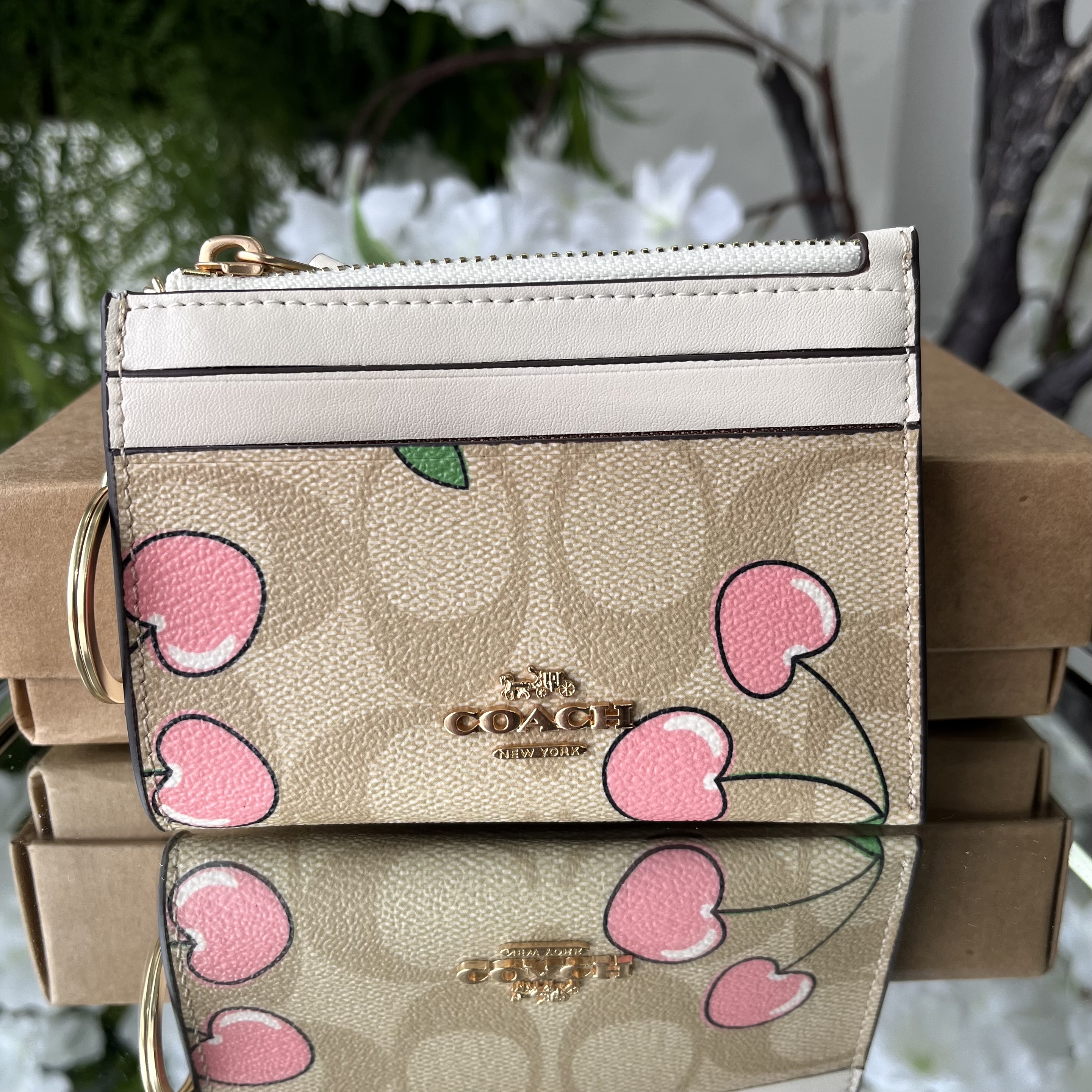 جزدان كوتش للبطاقات - 10